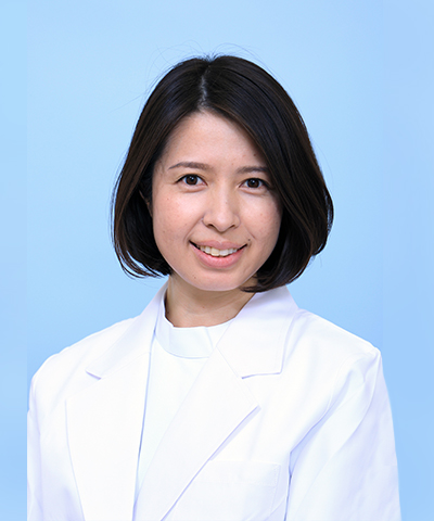 山部　エリ